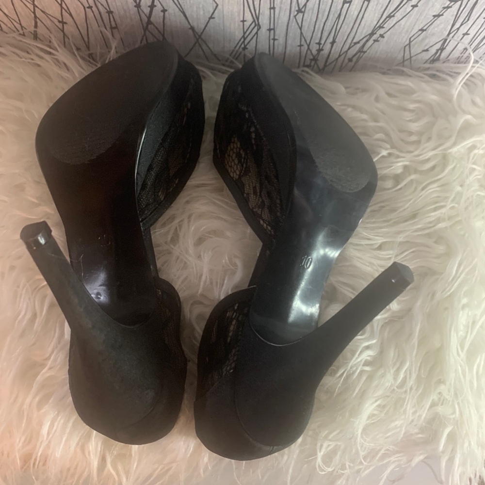 Lulu Townsend High Heel Lace Shoes, Size 10 - Picture 4 of 6